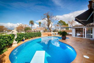 Chalet en venta en Empuriabrava en Castelló d´Empúries