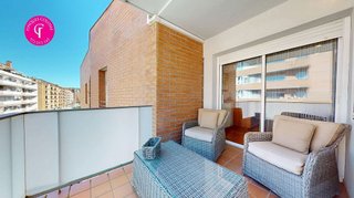 Ático en venta en Eixample Nord – La Devesa en Girona