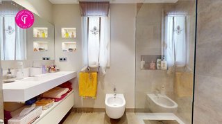 Ático en venta en Eixample Nord – La Devesa en Girona