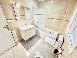 Casa adosada en venta en Salobreña