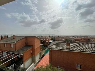 Chalet en venta en Meco pueblo en Meco