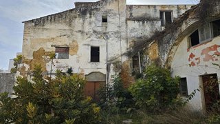 Chalet en venta en Carmona