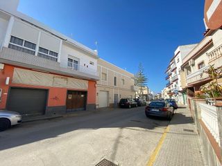 Chalet en venta en Centro - Norte en Chipiona