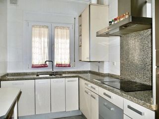 Casa adosada en venta en Montequinto en Dos Hermanas