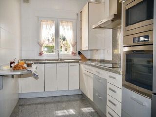 Casa adosada en venta en Montequinto en Dos Hermanas