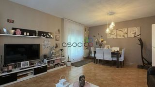 Casa adosada en venta en Cabanillas del Campo