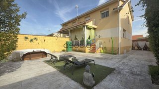 Casa adosada en venta en Cabanillas del Campo