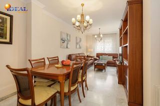 Casa adosada en venta en Angustias - Chana - Encina en Granada