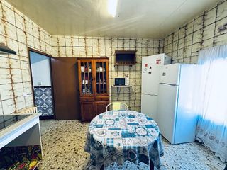 Chalet en venta en Consuegra