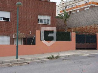 Casa adosada en venta en Centro en Almazora/Almassora
