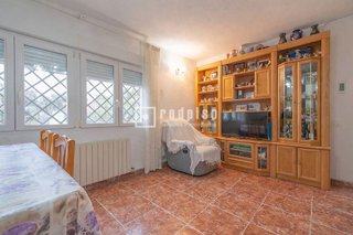 Chalet en venta en Villa del Prado
