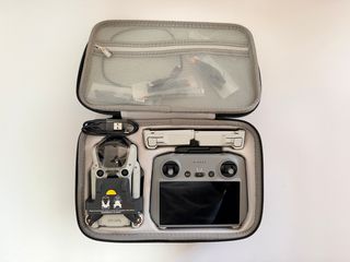 Dron DJI Mini 4 PRO