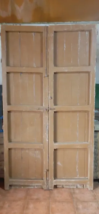 Puerta Antigua Madera maciza 2 Hojas  232x130cm