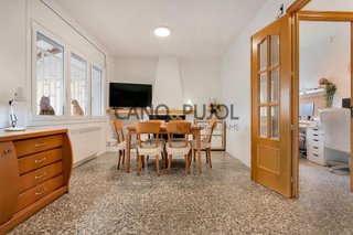 Casa en venta en Parets del Vallès