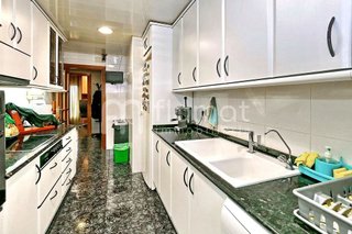 Piso en venta en Creu de Barberà en Sabadell