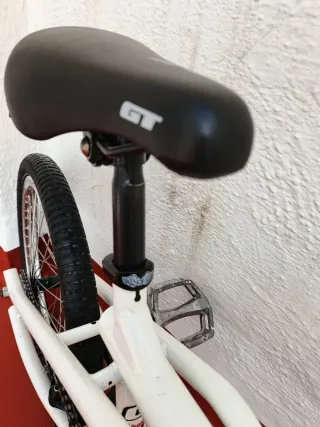 Bmx GT Performer Blanca