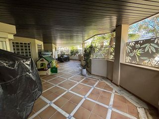 Piso en venta en Puerto Banús en Marbella