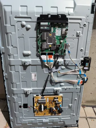 *Despiece tv LG 43UP751C0LF