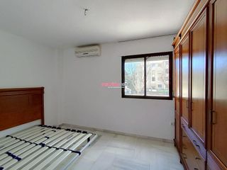 Piso en venta en La Carihuela en Torremolinos