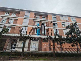 Piso en venta en La Vega - Oteruelo en León