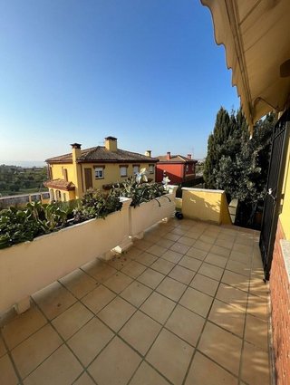 Casa adosada en venta en Alhendín