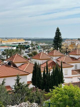 Casa adosada en venta en Ayamonte ciudad en Ayamonte