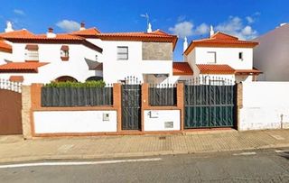 Casa adosada en venta en Ayamonte ciudad en Ayamonte