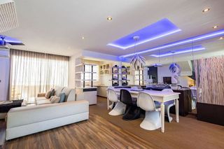 Casa adosada en venta en Nueva Andalucía centro en Marbella