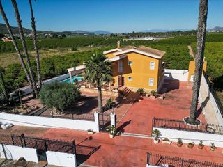 Chalet en venta en Orihuela ciudad en Orihuela