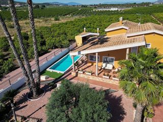 Chalet en venta en Orihuela ciudad en Orihuela