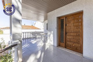 Casa en venta en Entrepinos en Eliana (l´)