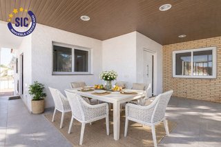 Casa en venta en Entrepinos en Eliana (l´)