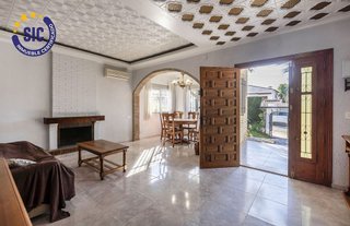 Casa en venta en Entrepinos en Eliana (l´)