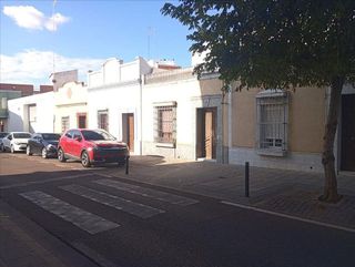 Chalet en venta en Almendralejo