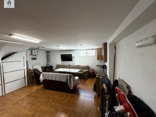 Casa adosada en venta en Zubia (La)