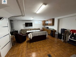 Casa adosada en venta en Zubia (La)