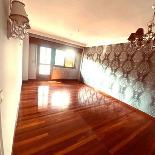 Dúplex en alquiler en Areal – Zona Centro en Vigo