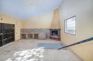 Chalet en venta en Elda