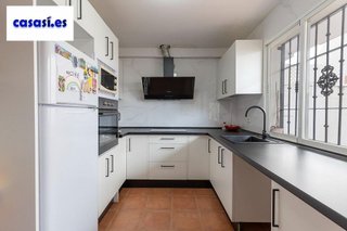 Casa adosada en venta en Parque de la Ermita - Parque de San Roque en Churriana de la Vega
