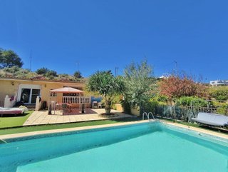 Chalet en venta en Crevillent