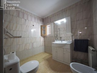 Chalet en venta en Tomelloso