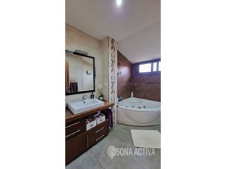 Dúplex en venta en Centelles
