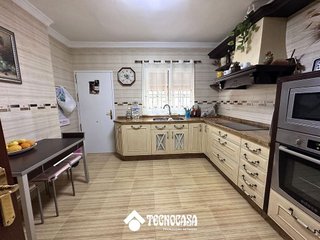 Casa adosada en venta en Álora