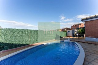 Chalet en venta en Masquefa