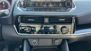 Nissan Qashqai 1.3 DIG-T MHEV 103KW N-CONNECTA SKYLINE PACK 140 5P