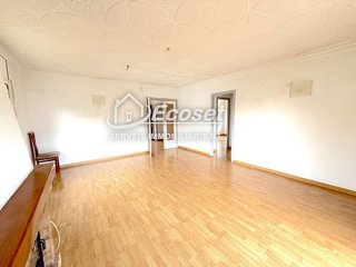 Chalet en venta en Vallirana