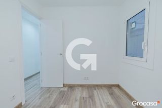 Piso en venta en La Teixonera en Barcelona