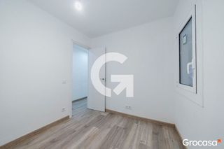 Piso en venta en La Teixonera en Barcelona