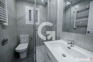 Piso en venta en La Teixonera en Barcelona