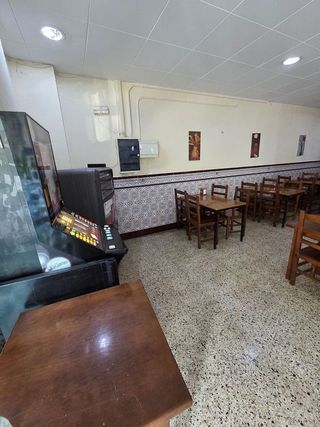 Bar en venta en Vinyets - Molí Vell en Sant Boi de Llobregat